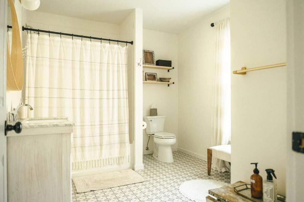 קטסקיל Cozy Cottage, Hot Tub, Fire Pit, 15Min To Hudson And Hiking מראה חיצוני תמונה